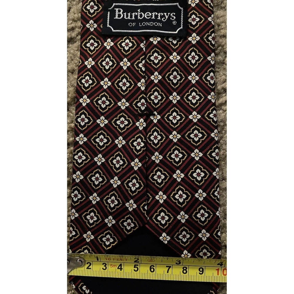 Burberry Of London Neckwear Tie Red White Flower AOP Pattern USA 100% Silk JBHS - Picture 4 of 4
